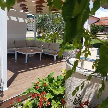 Guesthouse Privlaka 프리블라카