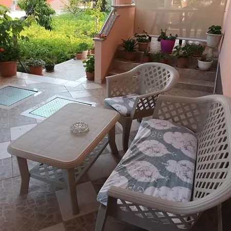 아파트 Guesthouse Privlaka *