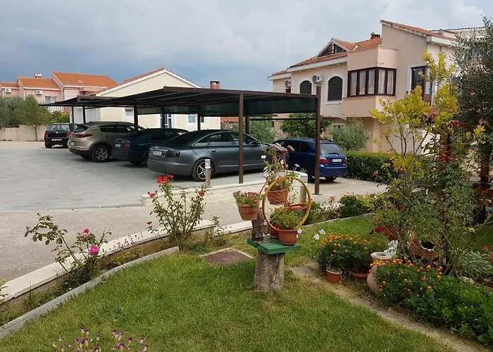 Guesthouse Privlaka 프리블라카
