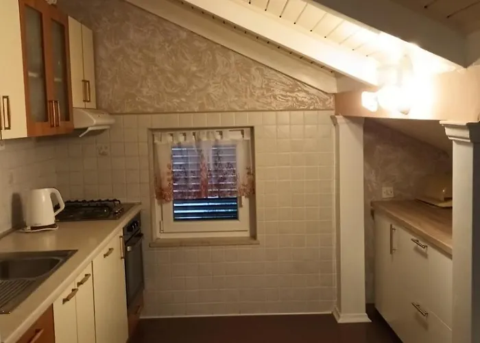Guesthouse Privlaka * 프리블라카