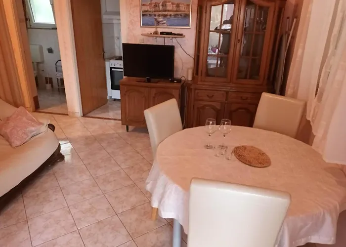 아파트 Guesthouse Privlaka 프리블라카