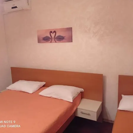Guesthouse Privlaka *