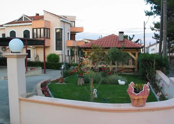 Guesthouse Privlaka (821) Appartement